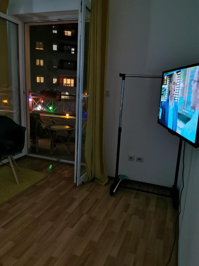 Fast Sleep & Go 2 Apartment Парачин Екстериор снимка
